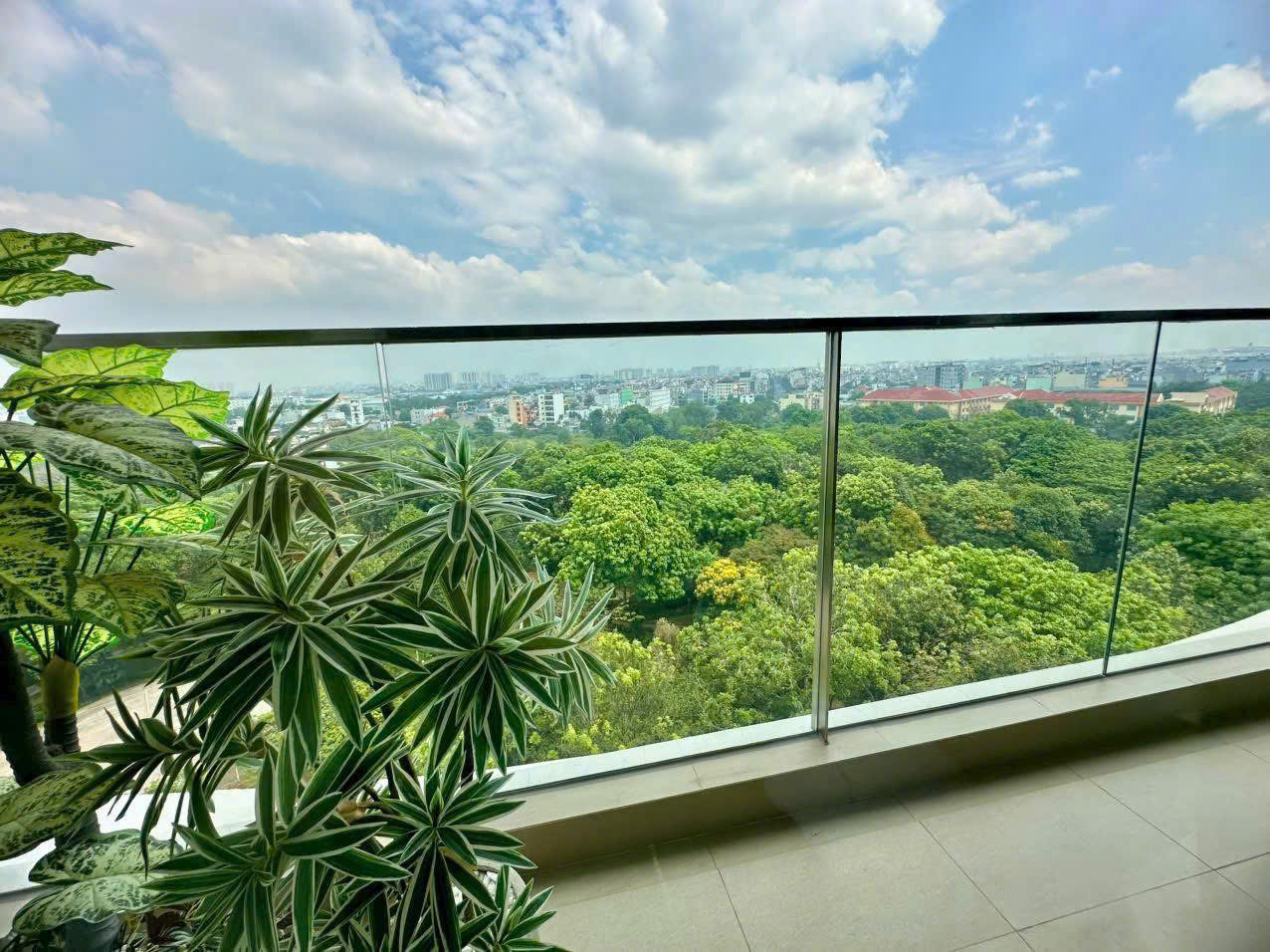 Celadon City Apartment in Ho Chi Minh City - Image 2